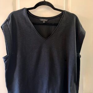 Banana Republic Black V-Neck Muscle Tee